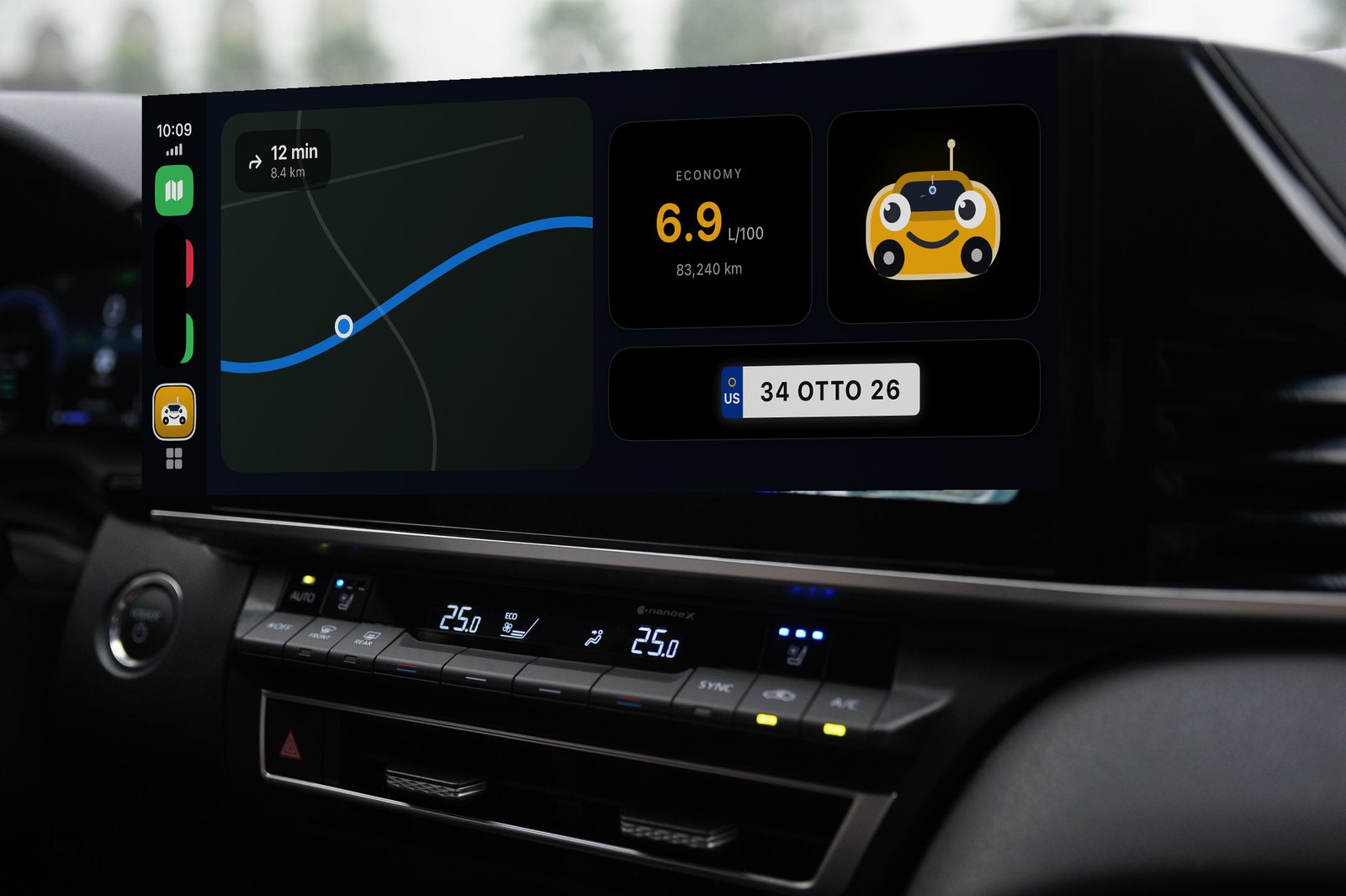Otto's fuel economy and odometer on a CarPlay dashboard